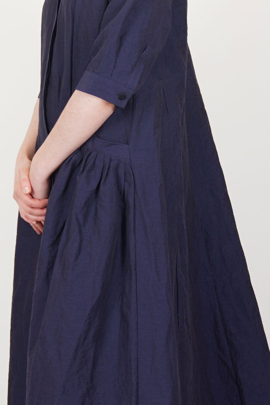 bergfabel sally dress cotton linen navy | carrousel the store