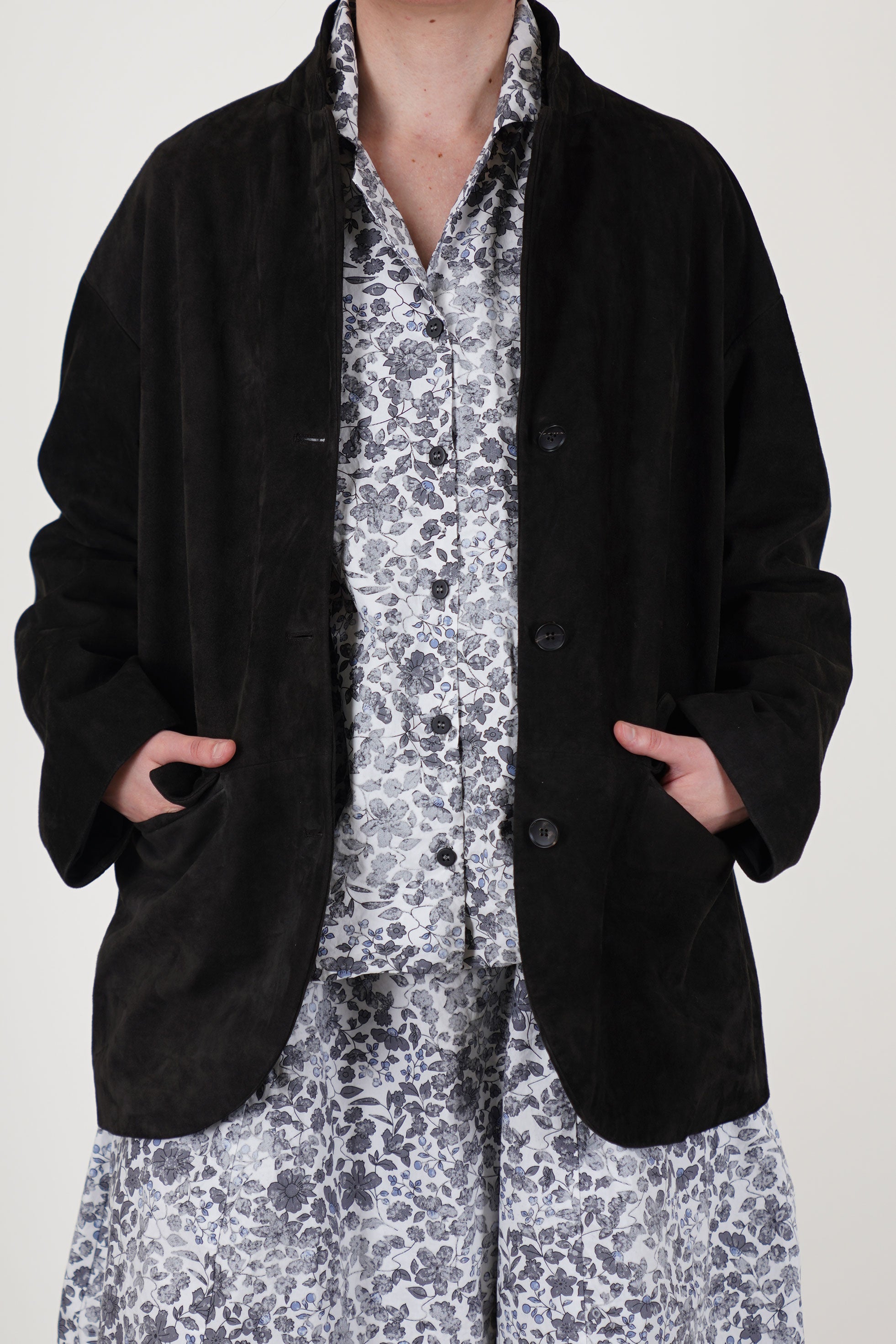 bergfabel suede leather jacket bella deep brown crafted in premium suede lamb leather material