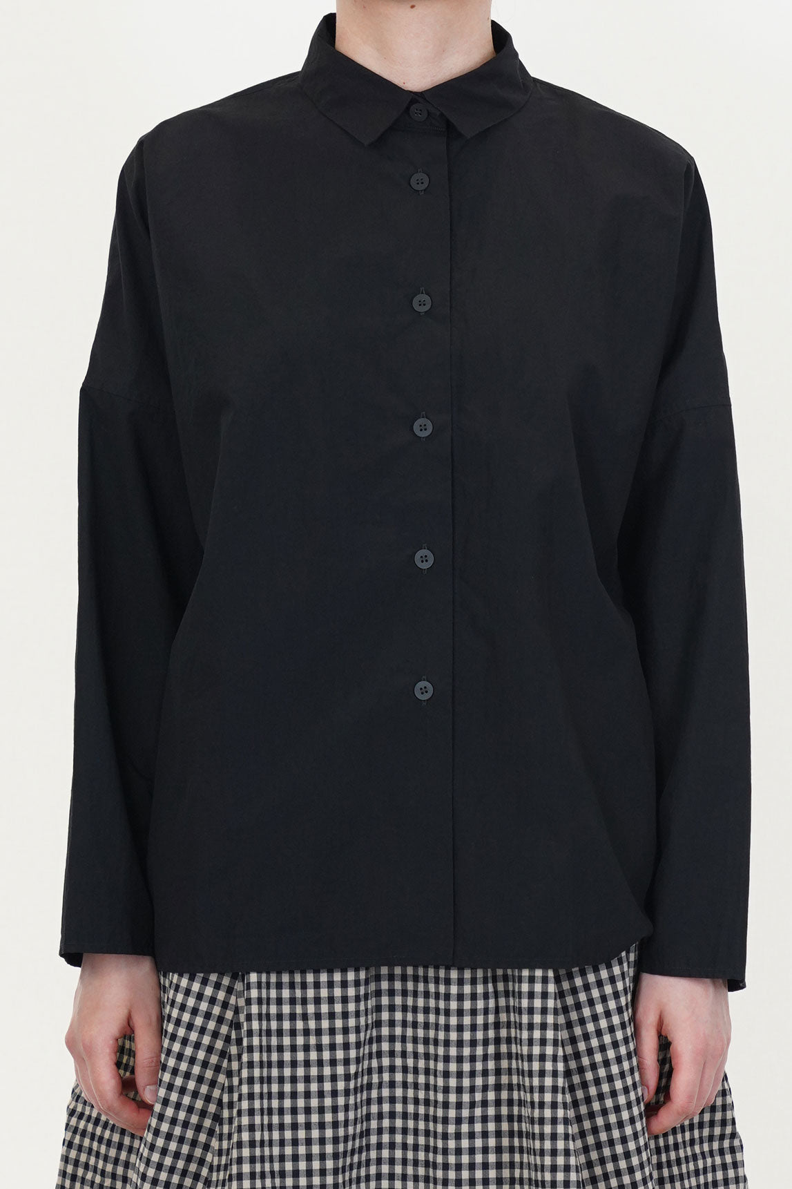 tina shirt black