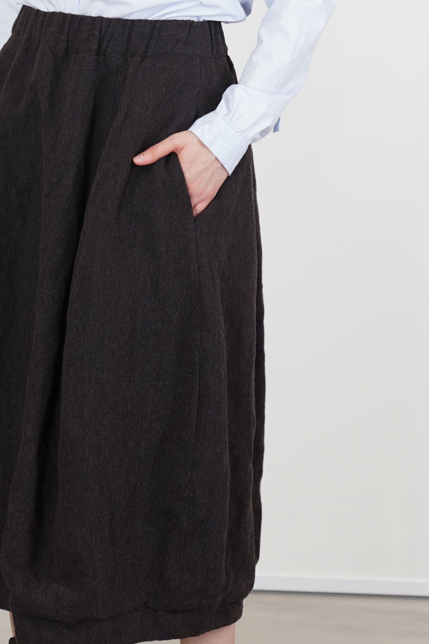 woolen carla skirt brown navy