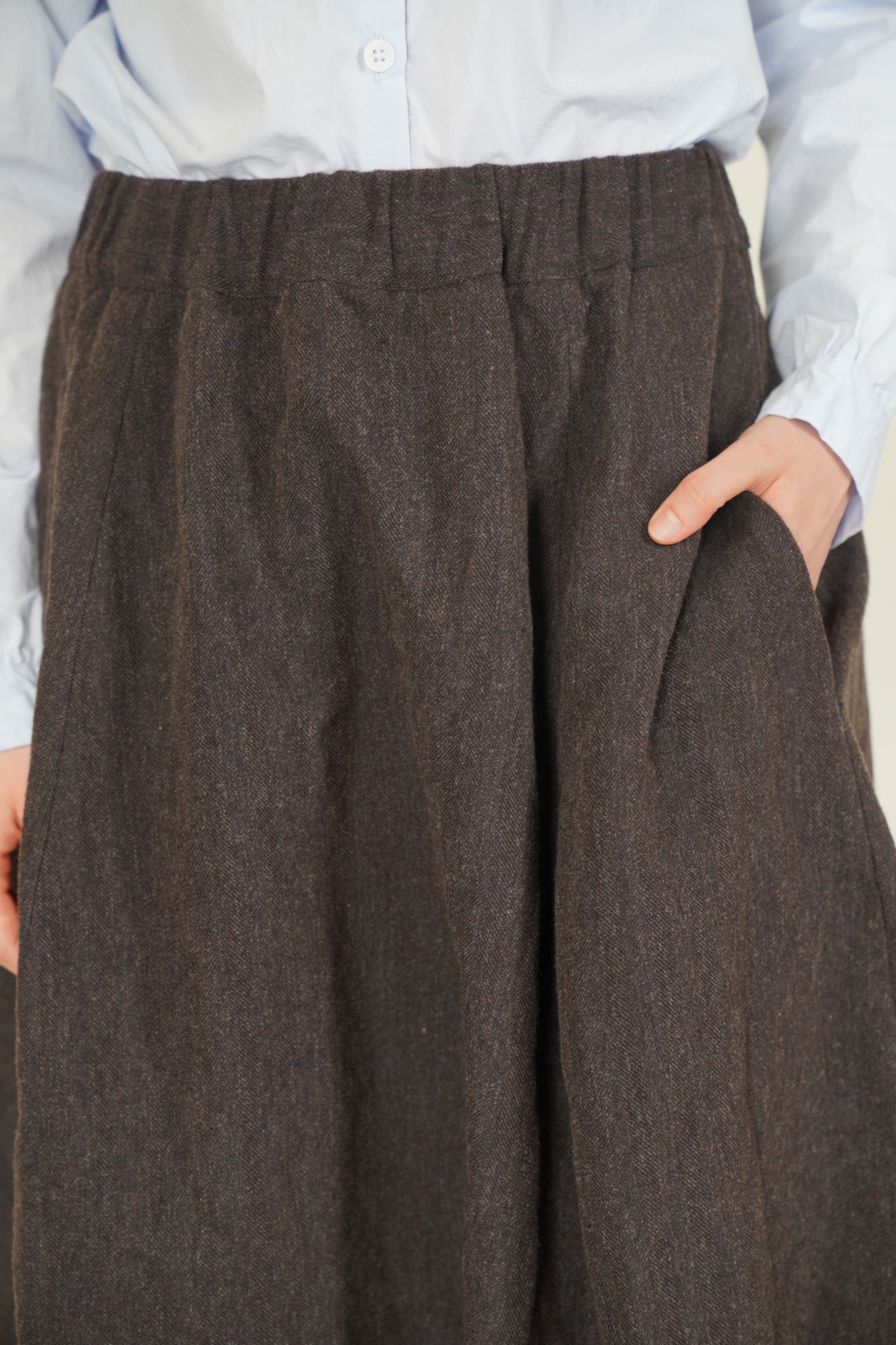 woolen carla skirt brown navy