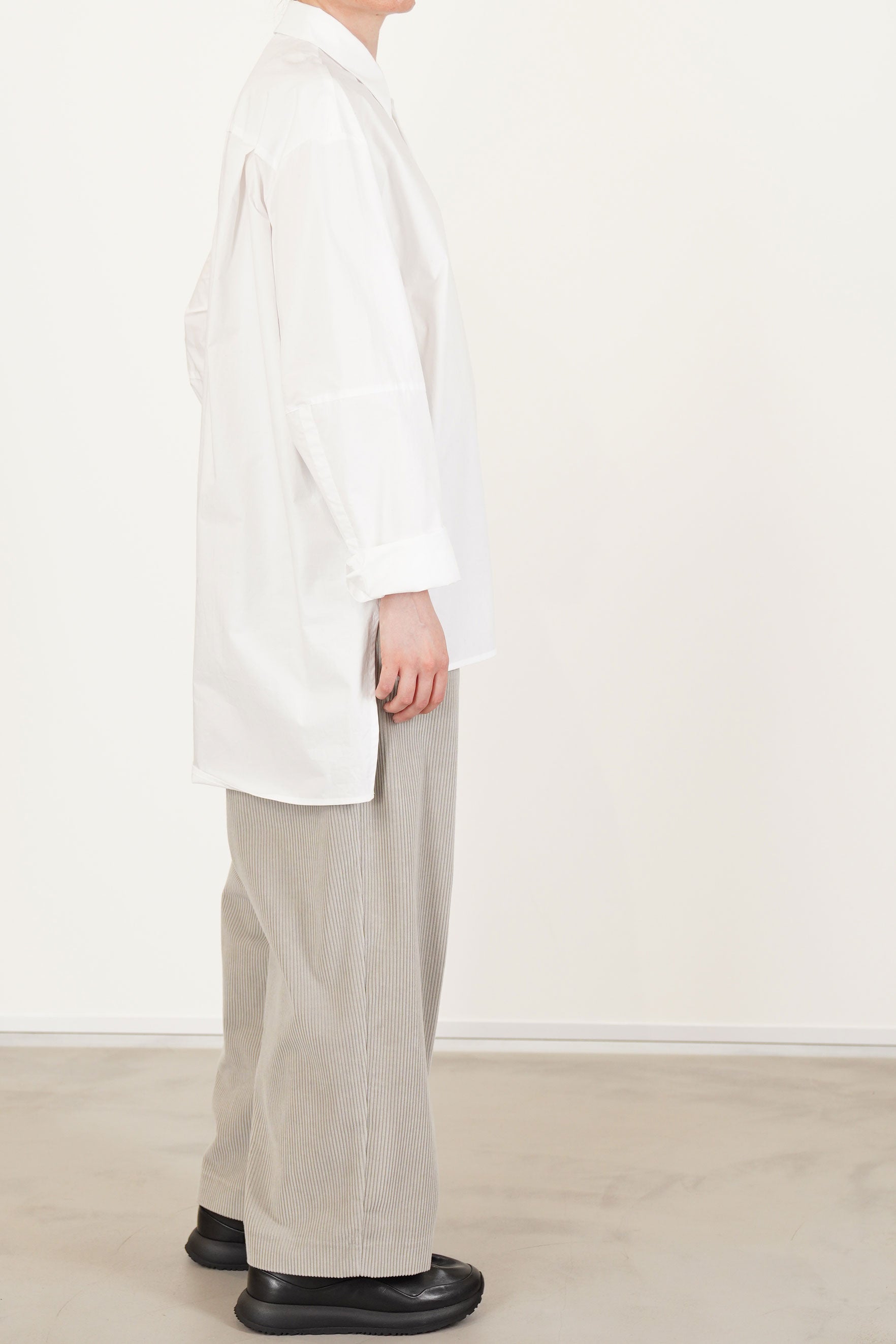 plain shirt white