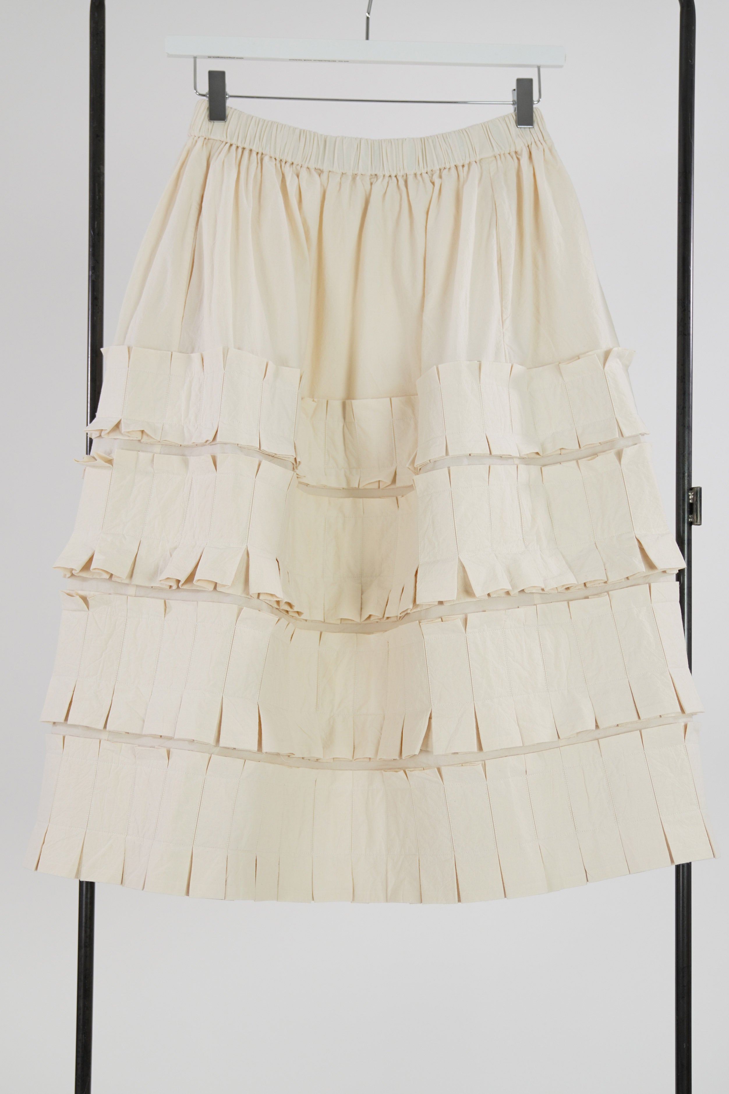 frilly skirt natural 20fj145