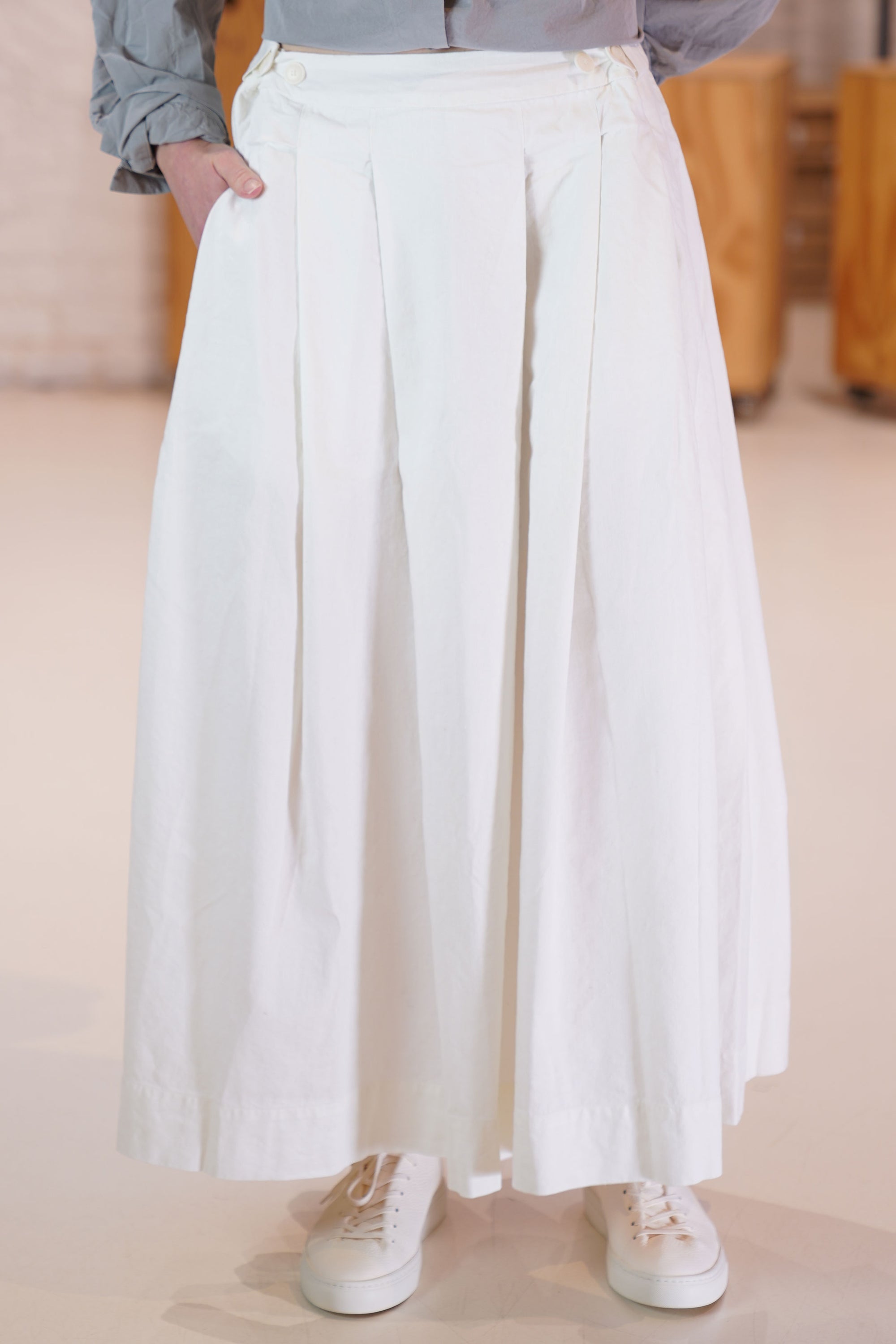 cotton and linen bowling skirt off-white 22fj175