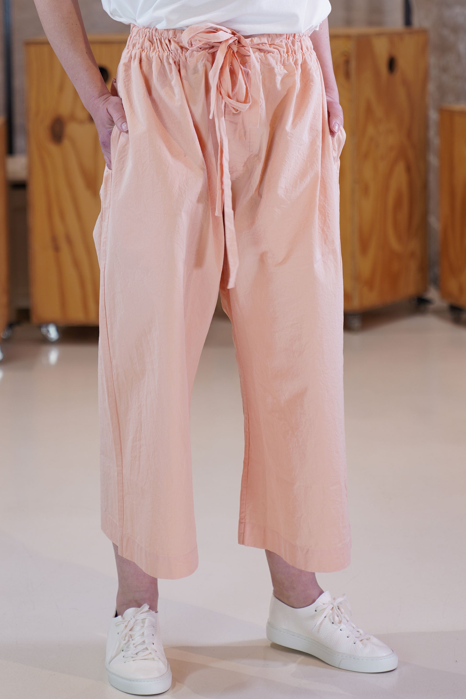 casey casey denmark short pant germaline 22fp213 | carrousel the store