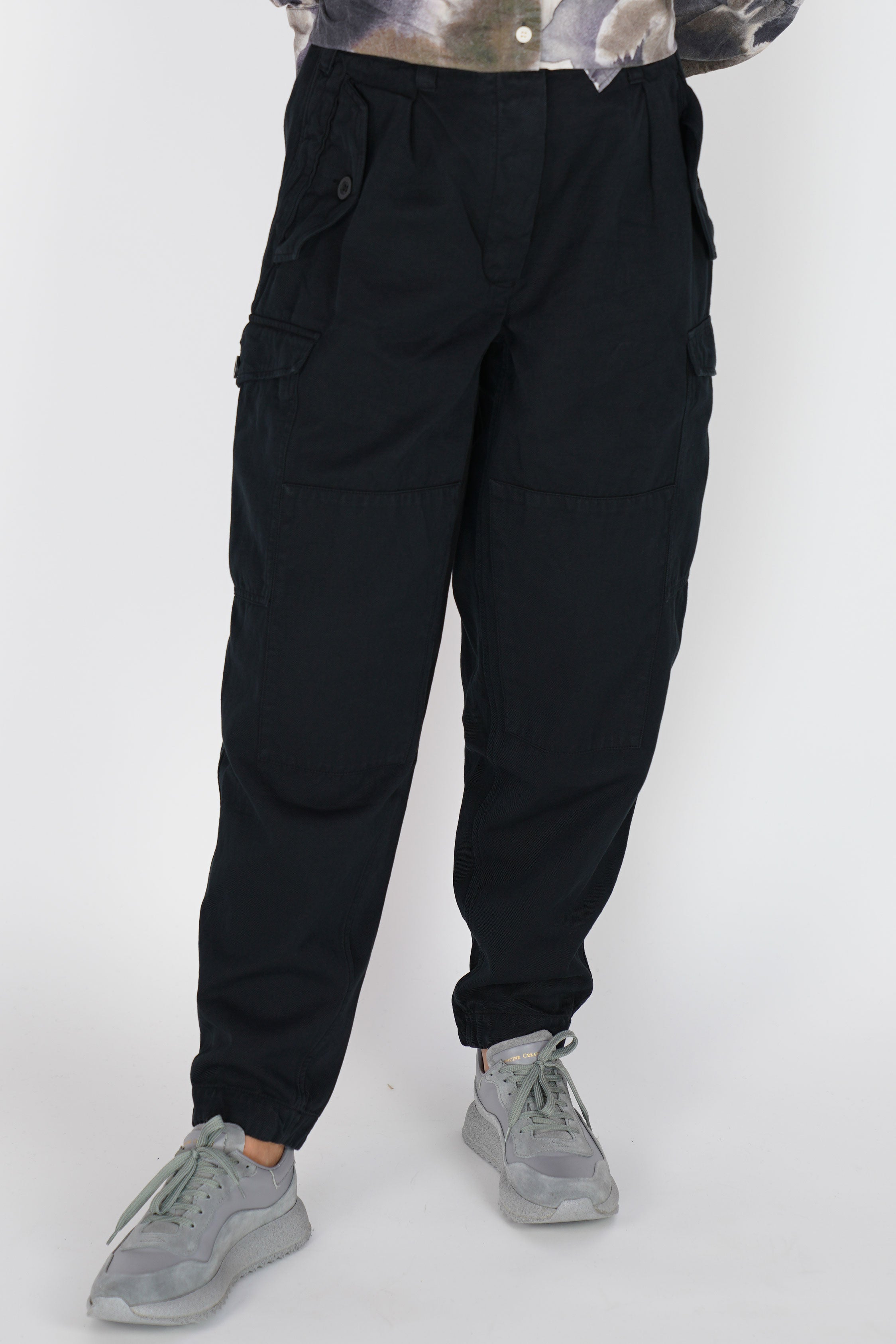 casey casey mupo pant black 23fp222 | carrousel the store