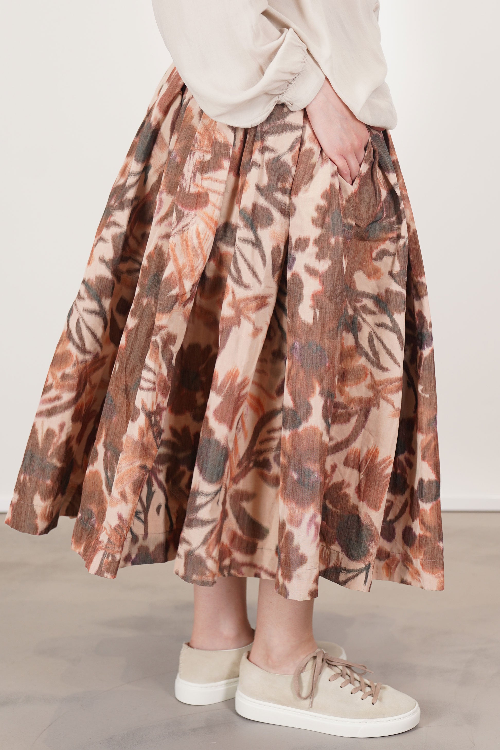 double rideaux skirt ikat reds 25fj217