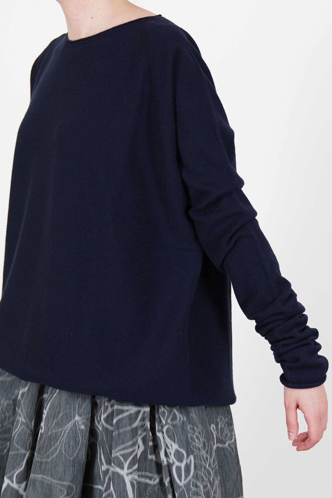 casey casey seamless jumper cashmere night seamless piece is knitted in a single process on an integral machine, resulting in a clean, fluid silhouette with no side seams 