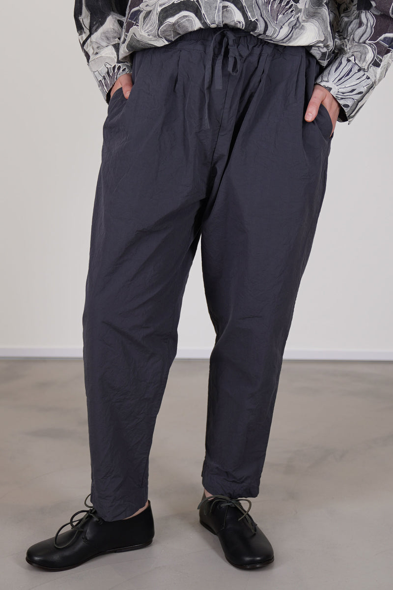 casey casey tippy pant blu skull long style pants with an elasticated waistband and adjustable drawstring. 