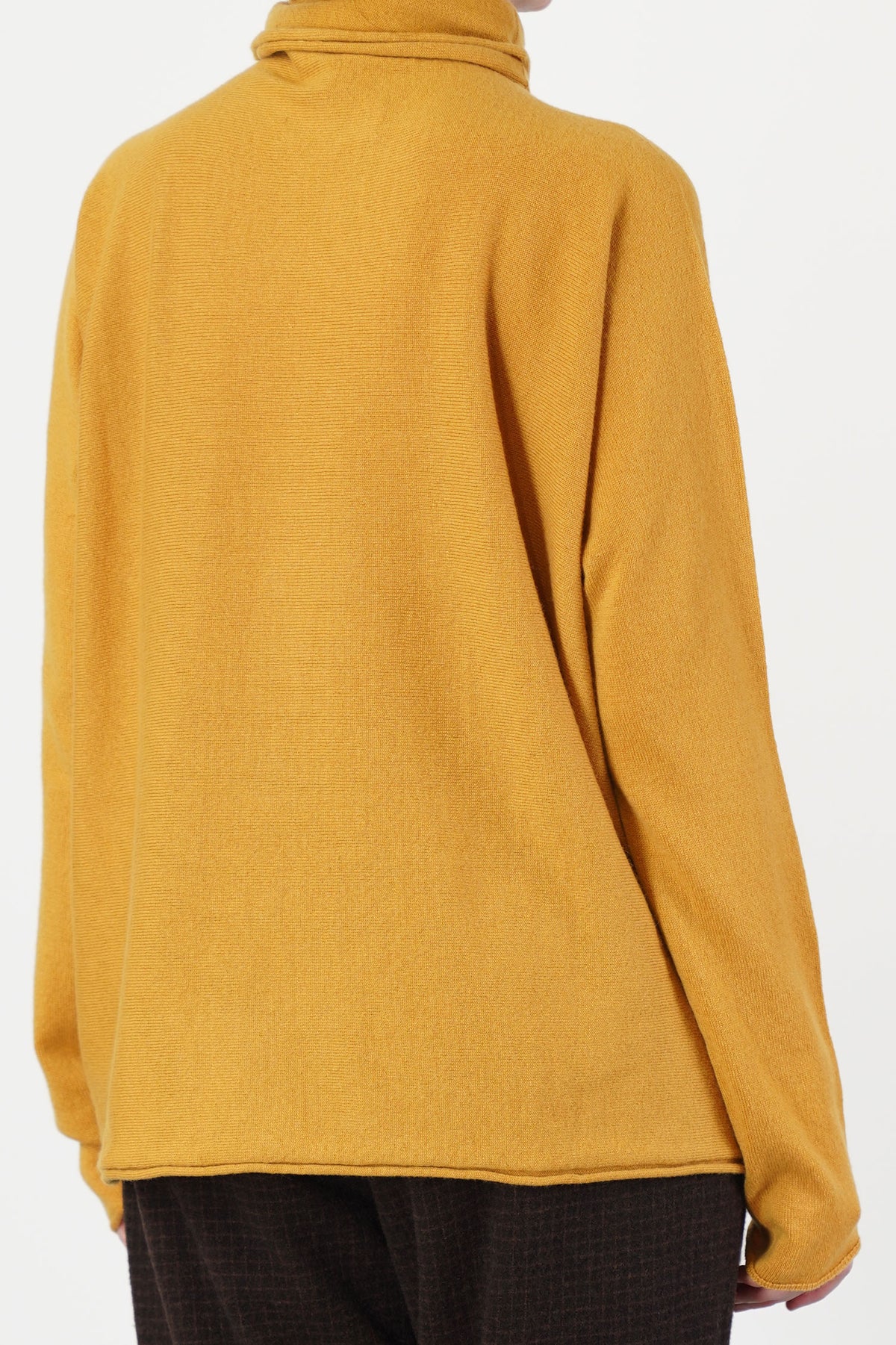 chimney seamless jumper cashmere gold