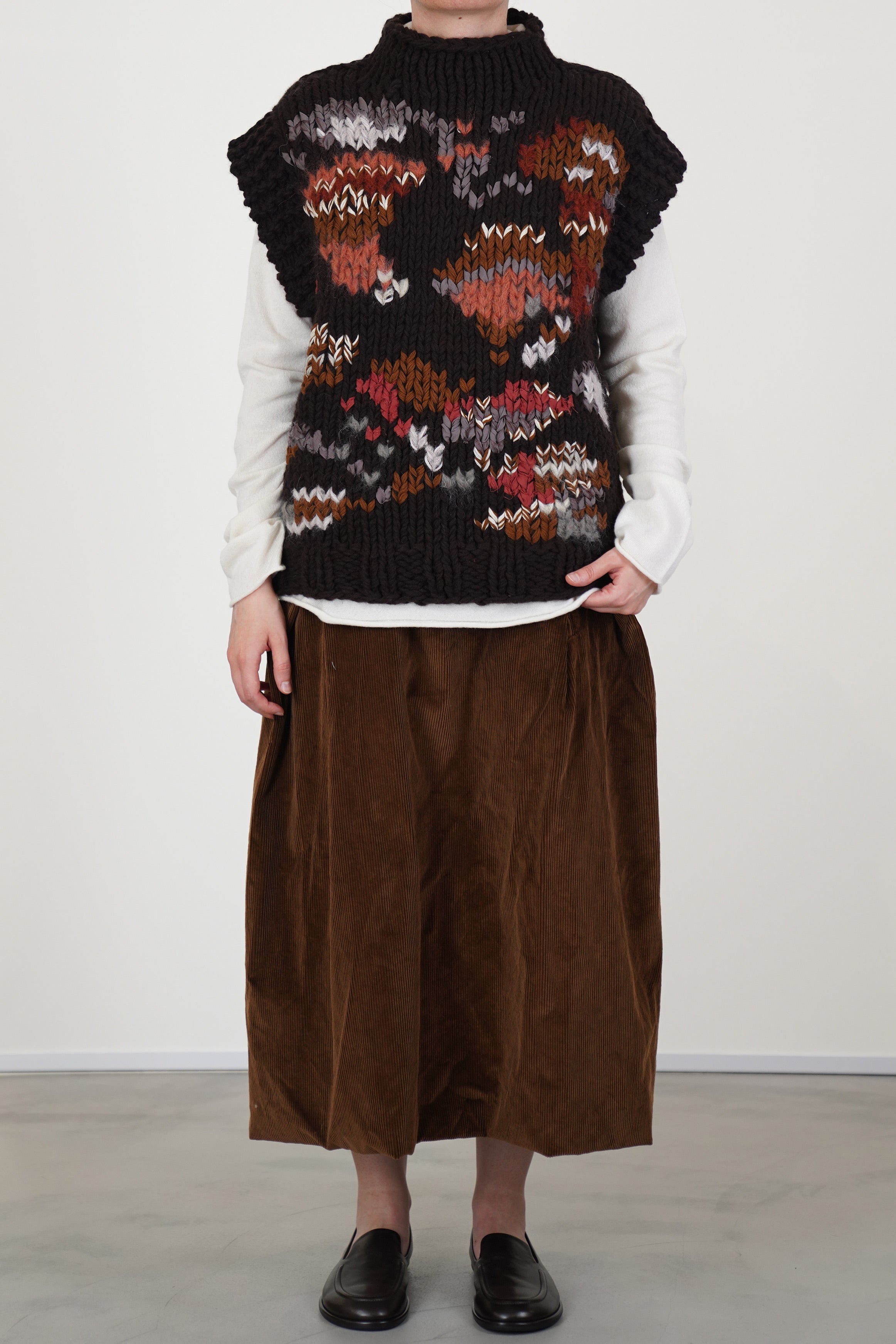 flora sleeveless knit ebony