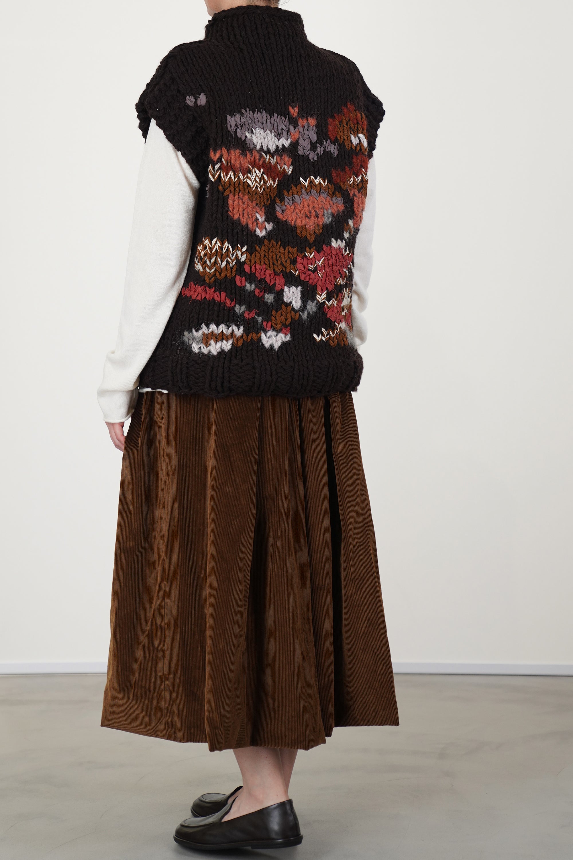 flora sleeveless knit ebony