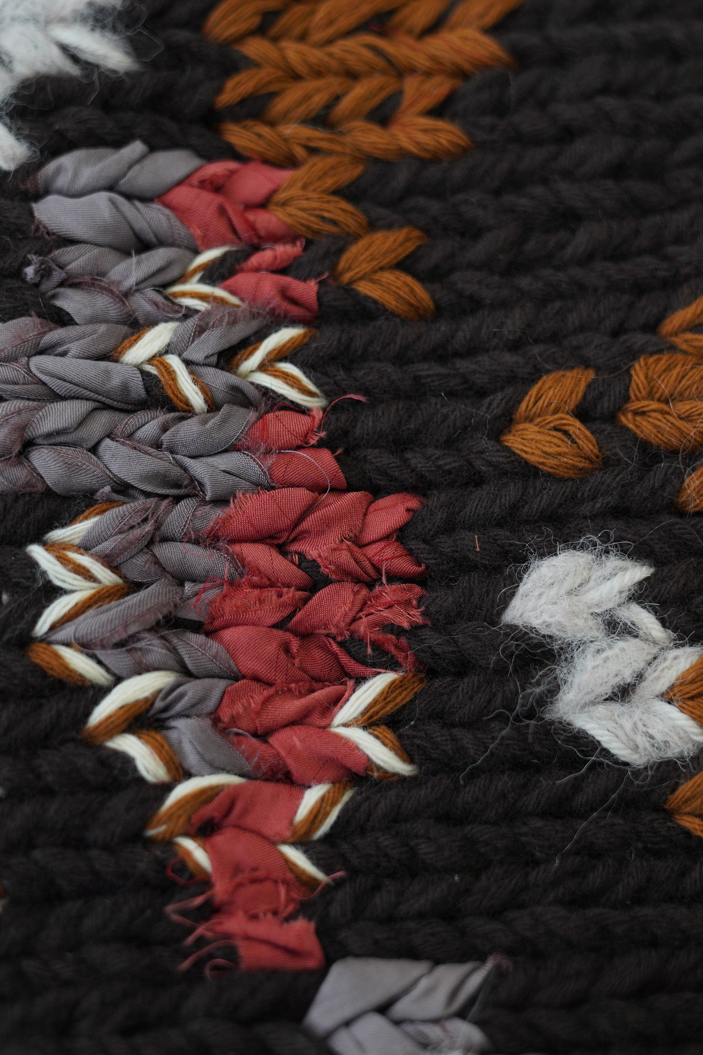 flora sleeveless knit ebony