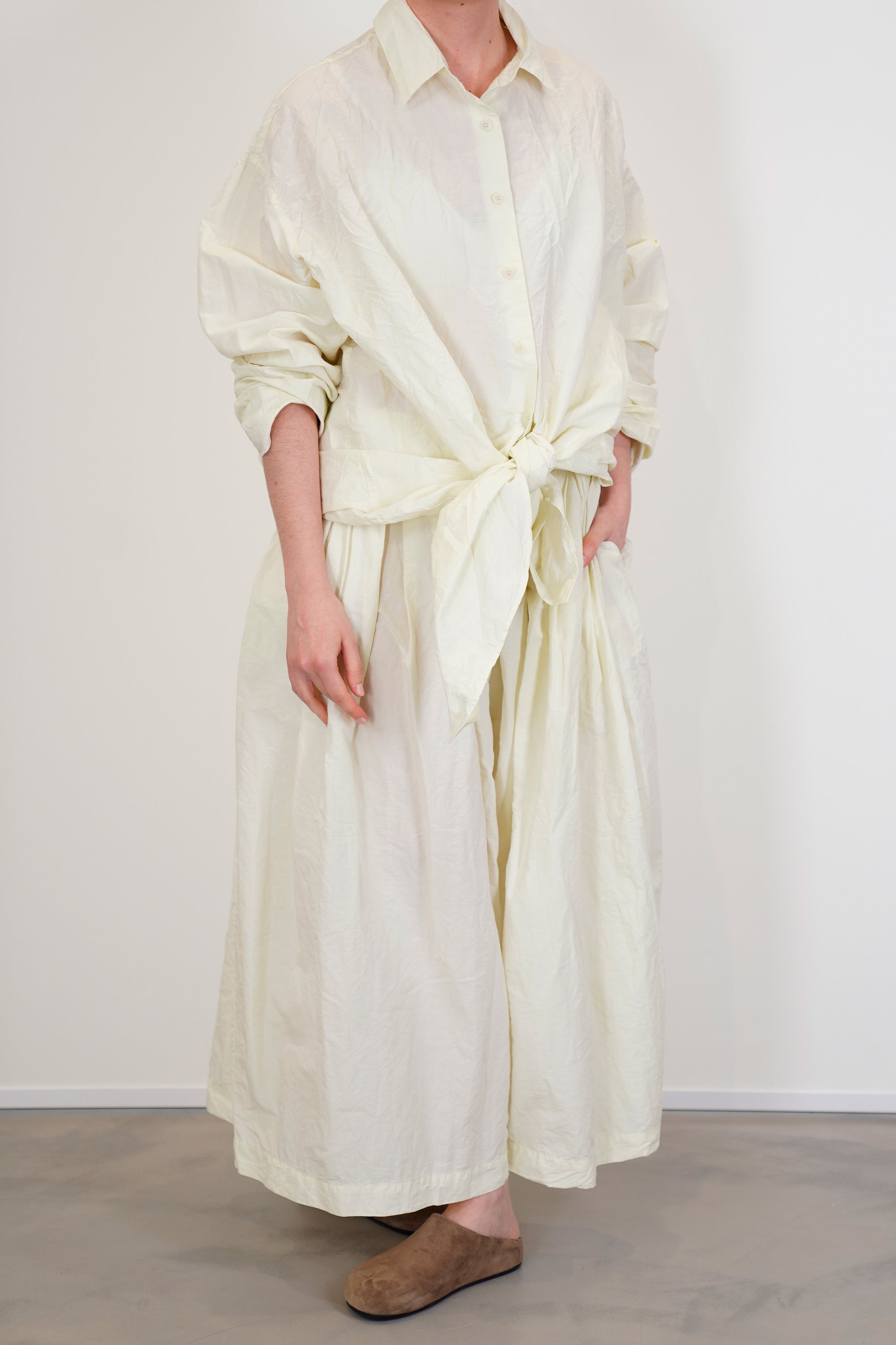 box pant light green