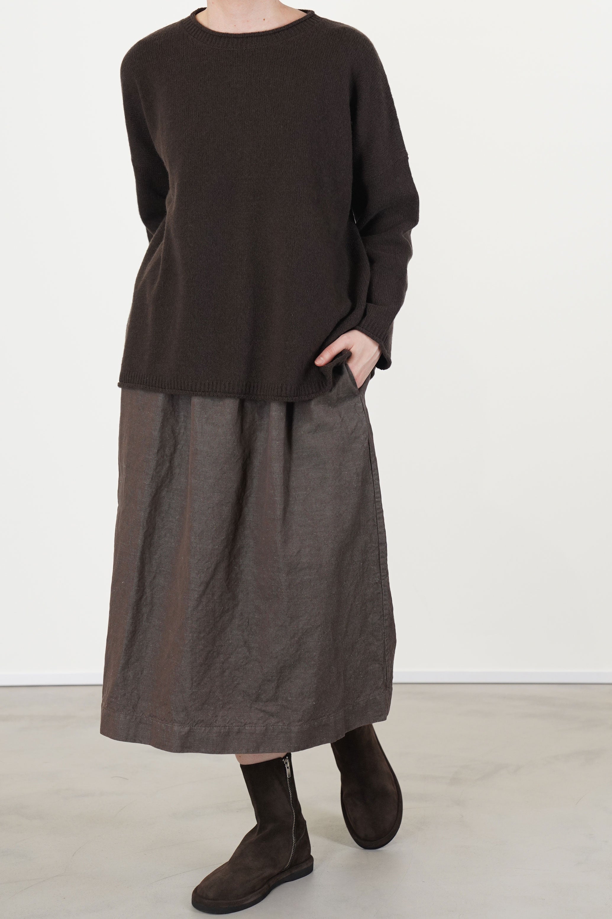 simple skirt toughy brown