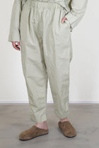 simple tippy pant light green