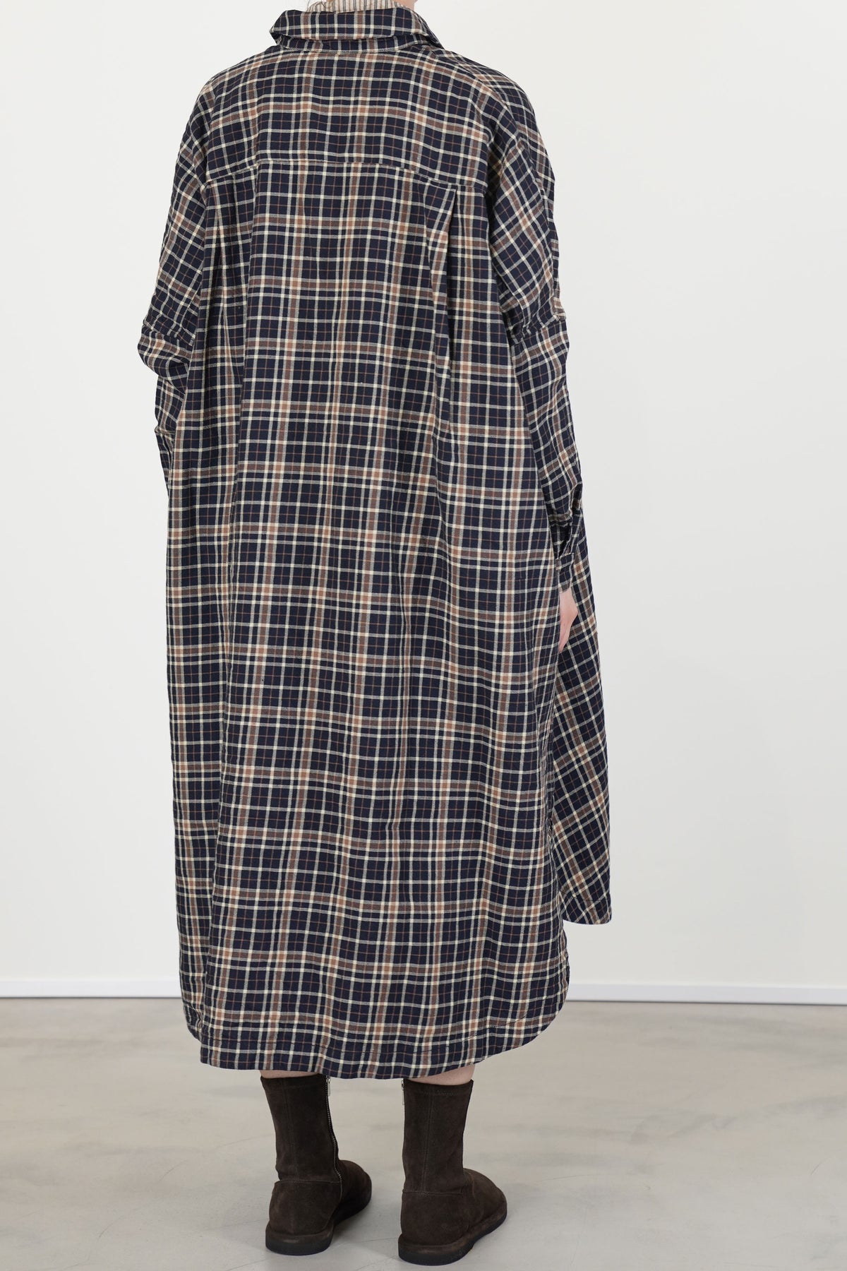 yuki dress check