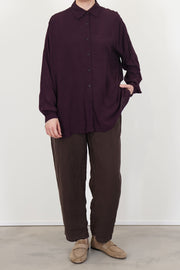 model wears casey casey squarbi shirt berry