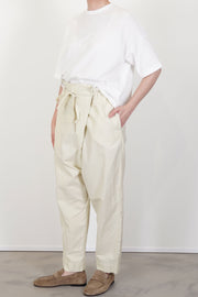 model wears casey casey tied sarouel pant cotton natural