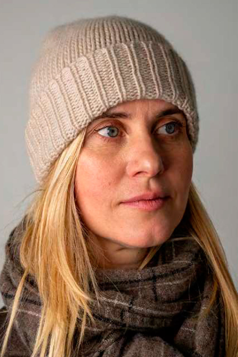 cashmere beanie champ