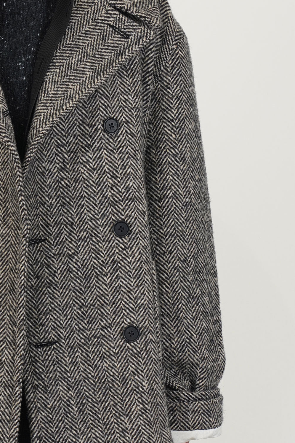 peacoat wool herringbone natural black