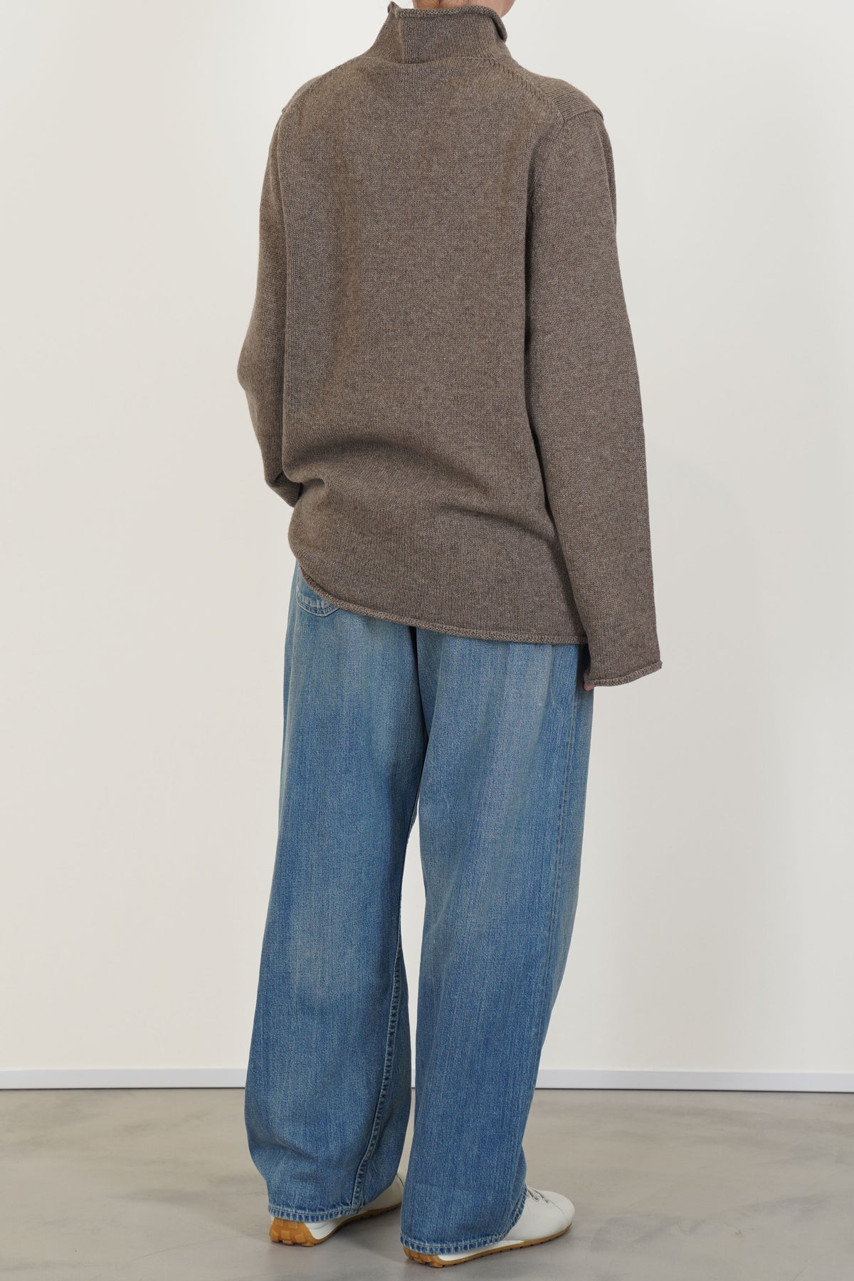 rollneck sweater wool light brown