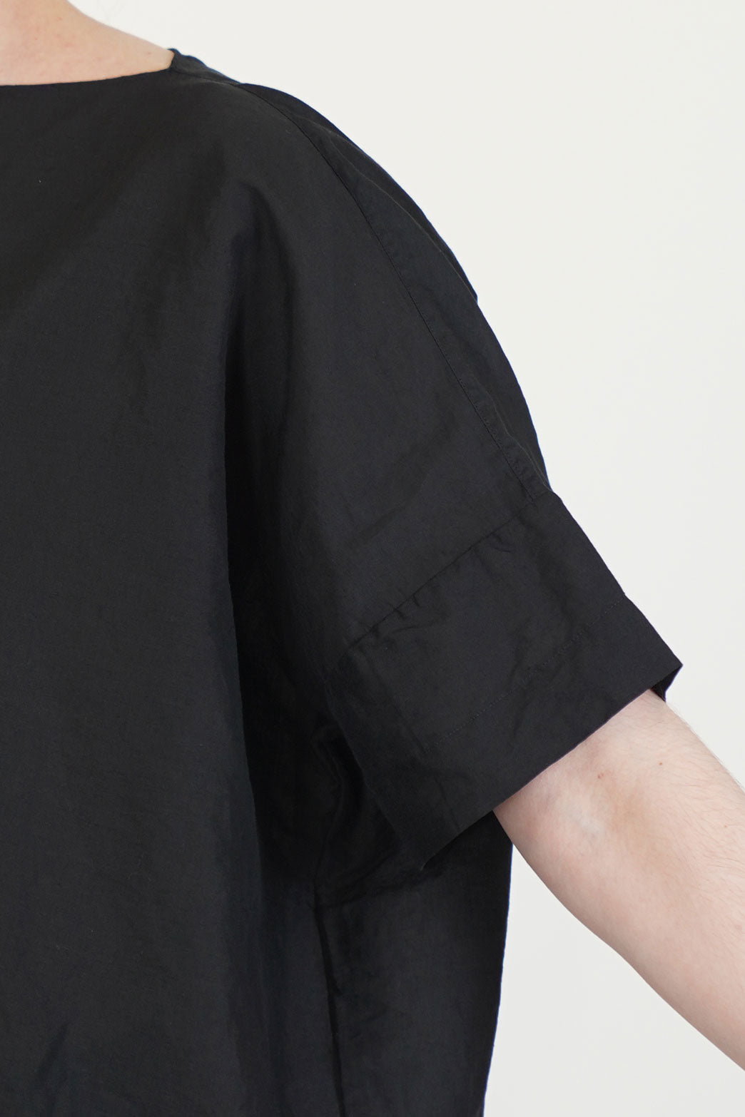 boat neck tee black