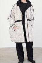 reversible sungjin coat black / cream