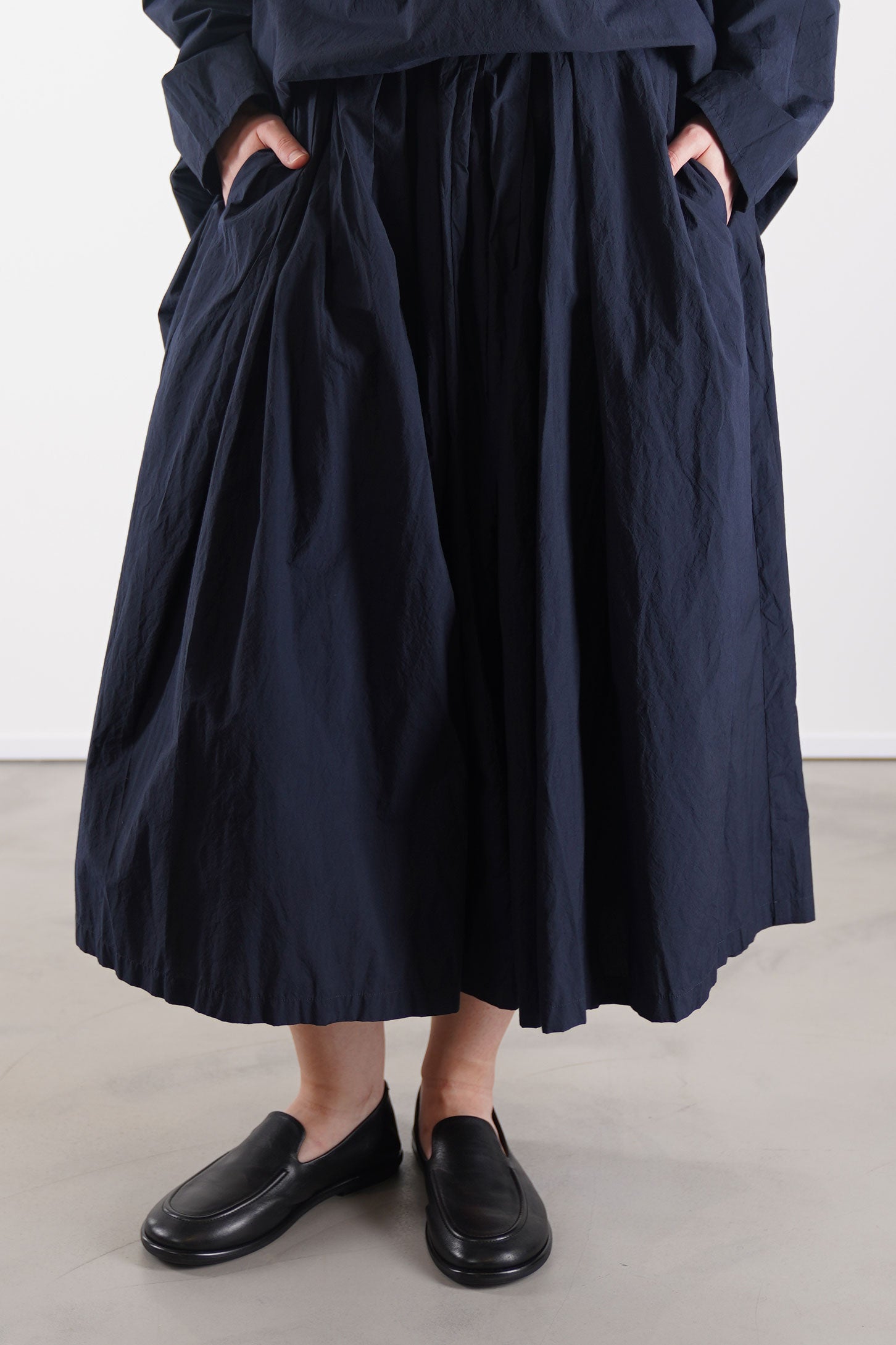 skirt babe nocturne