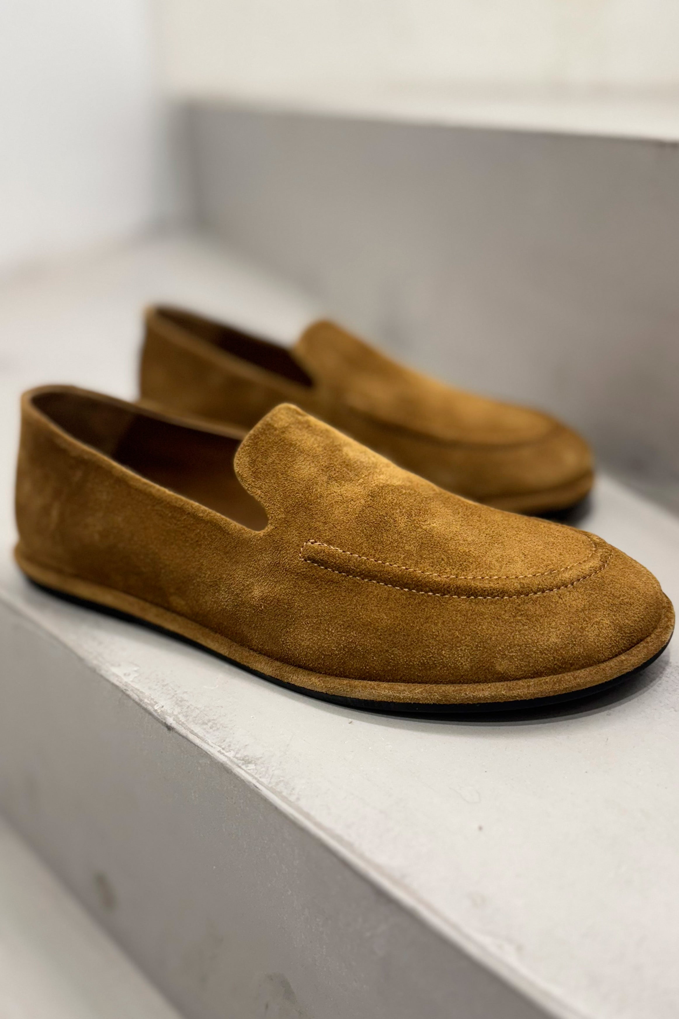 mienne 101 loafers suede birra
