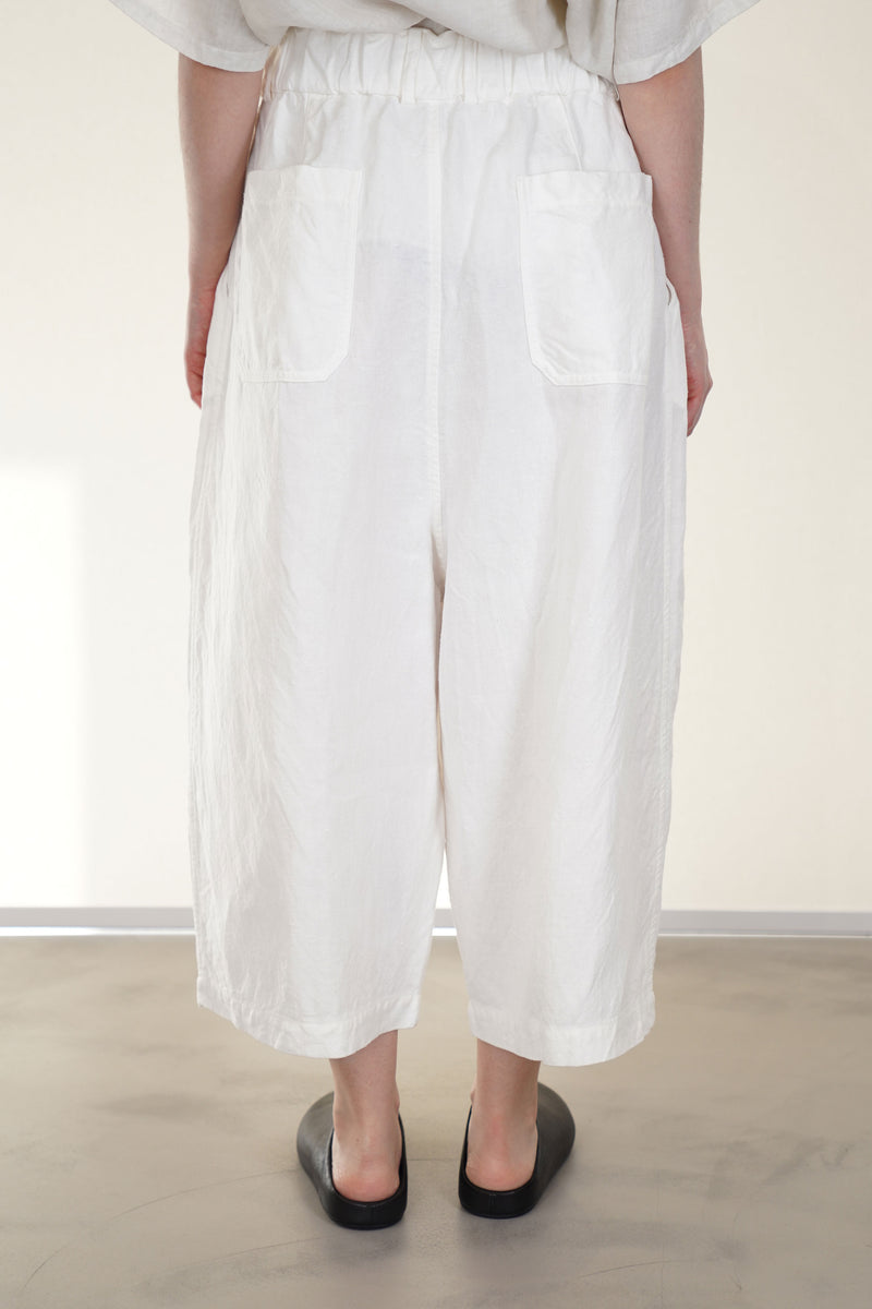 pt-138 wide trousers white