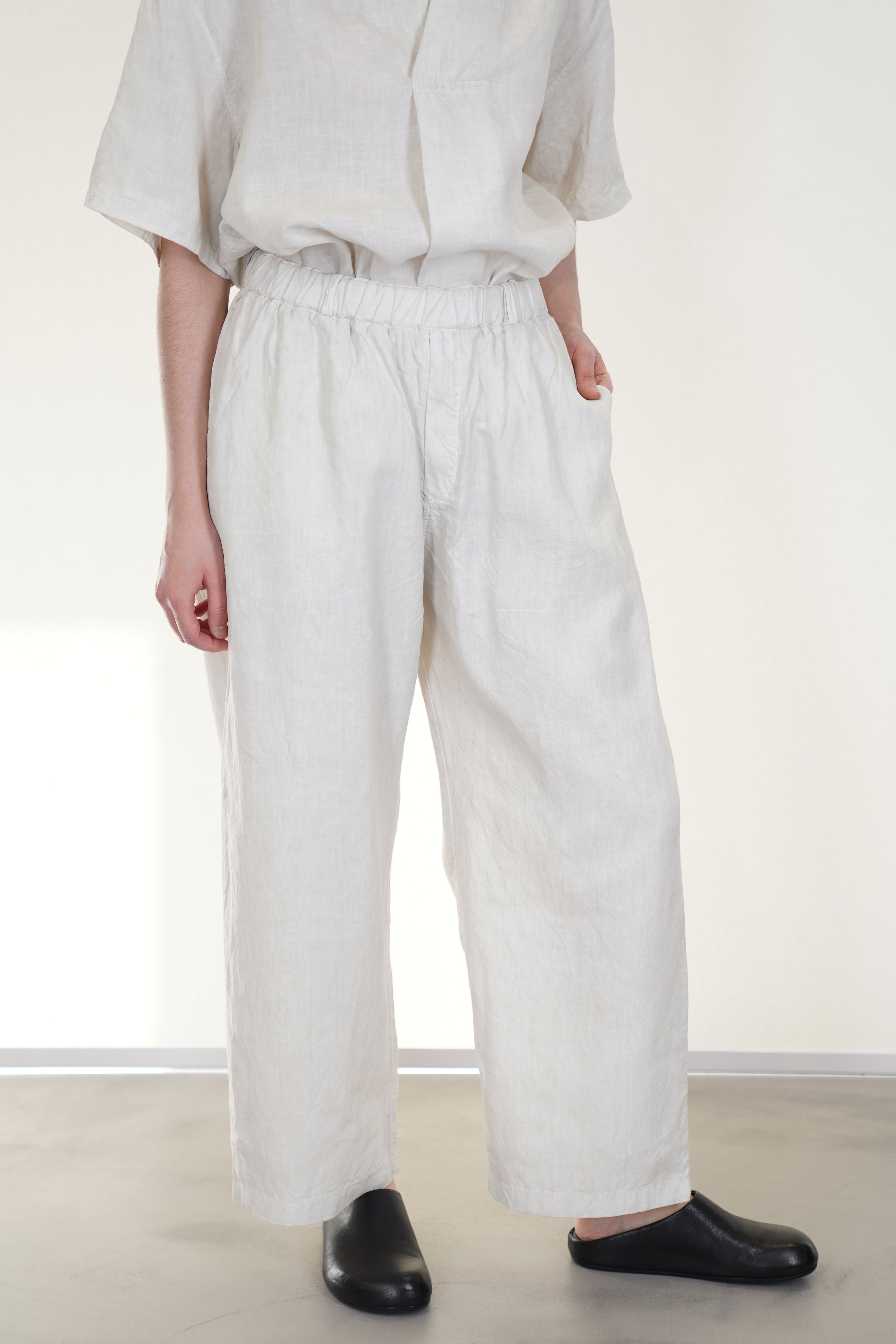 pt-143b trousers white bengala