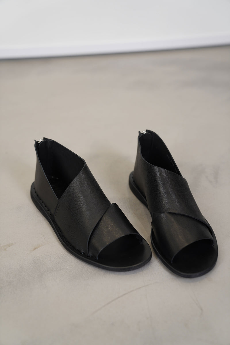 itaca 046 leather sandals ignis black