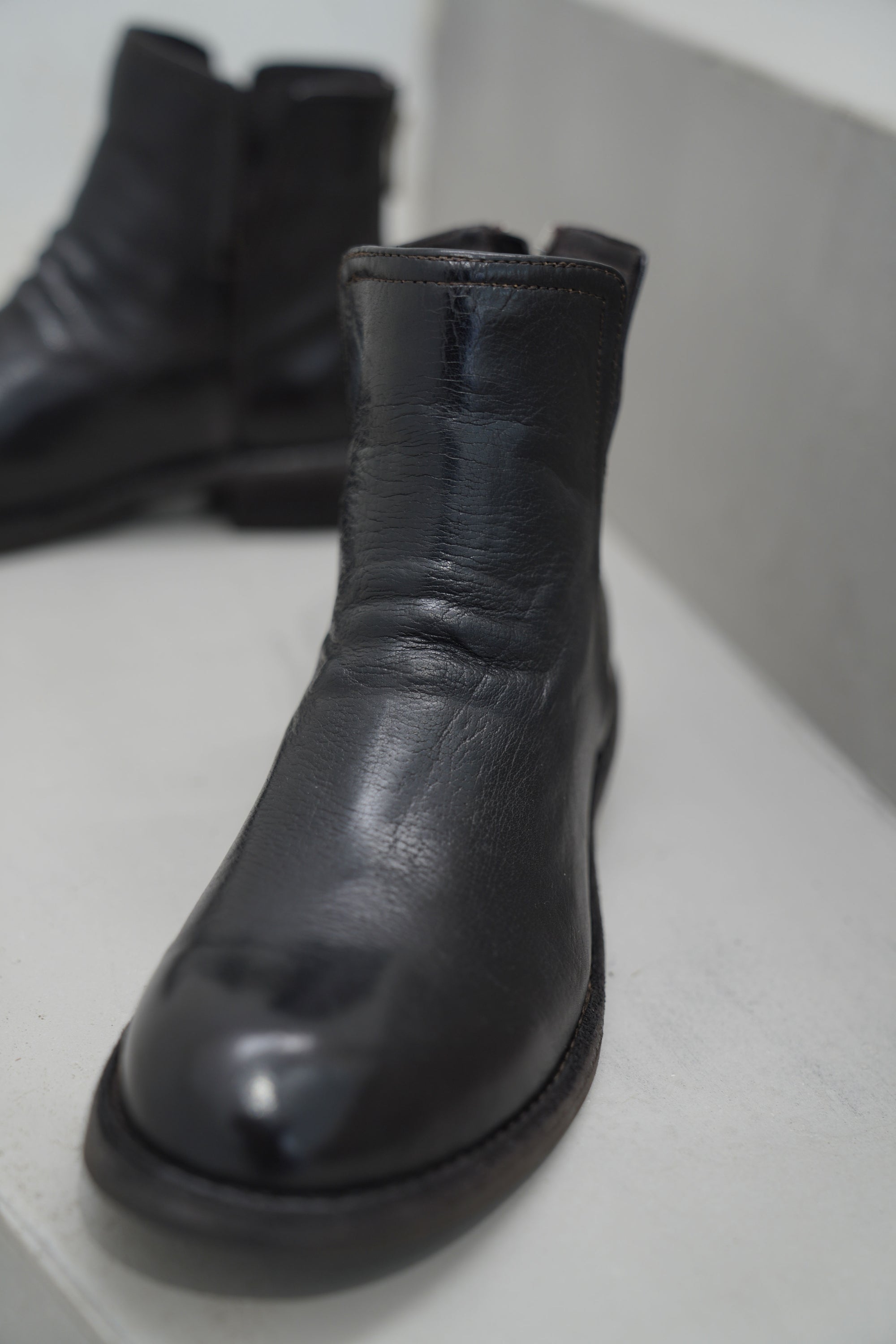 legrand 169 leather zipped boots ebony