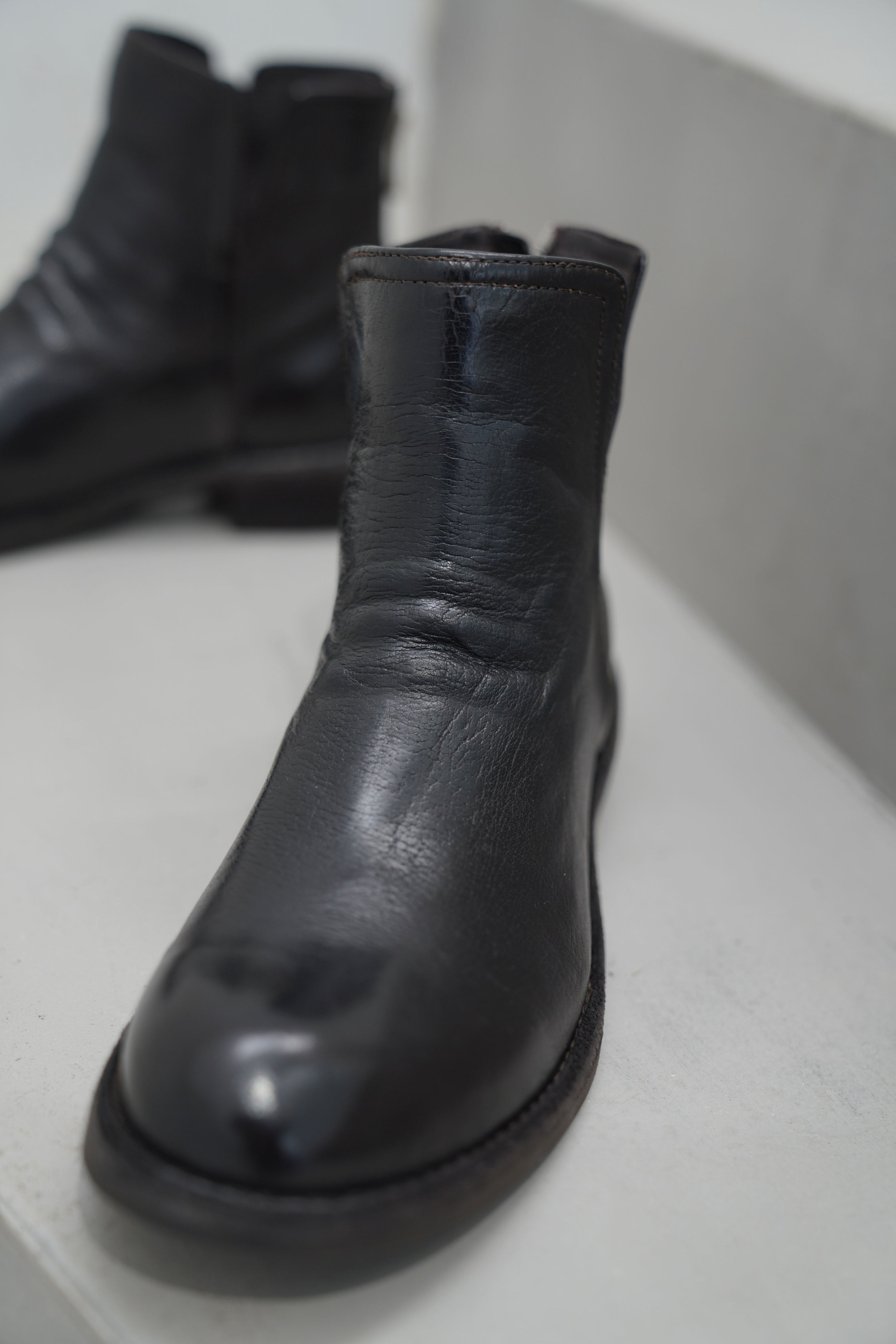 legrand 169 leather zipped boots ebony