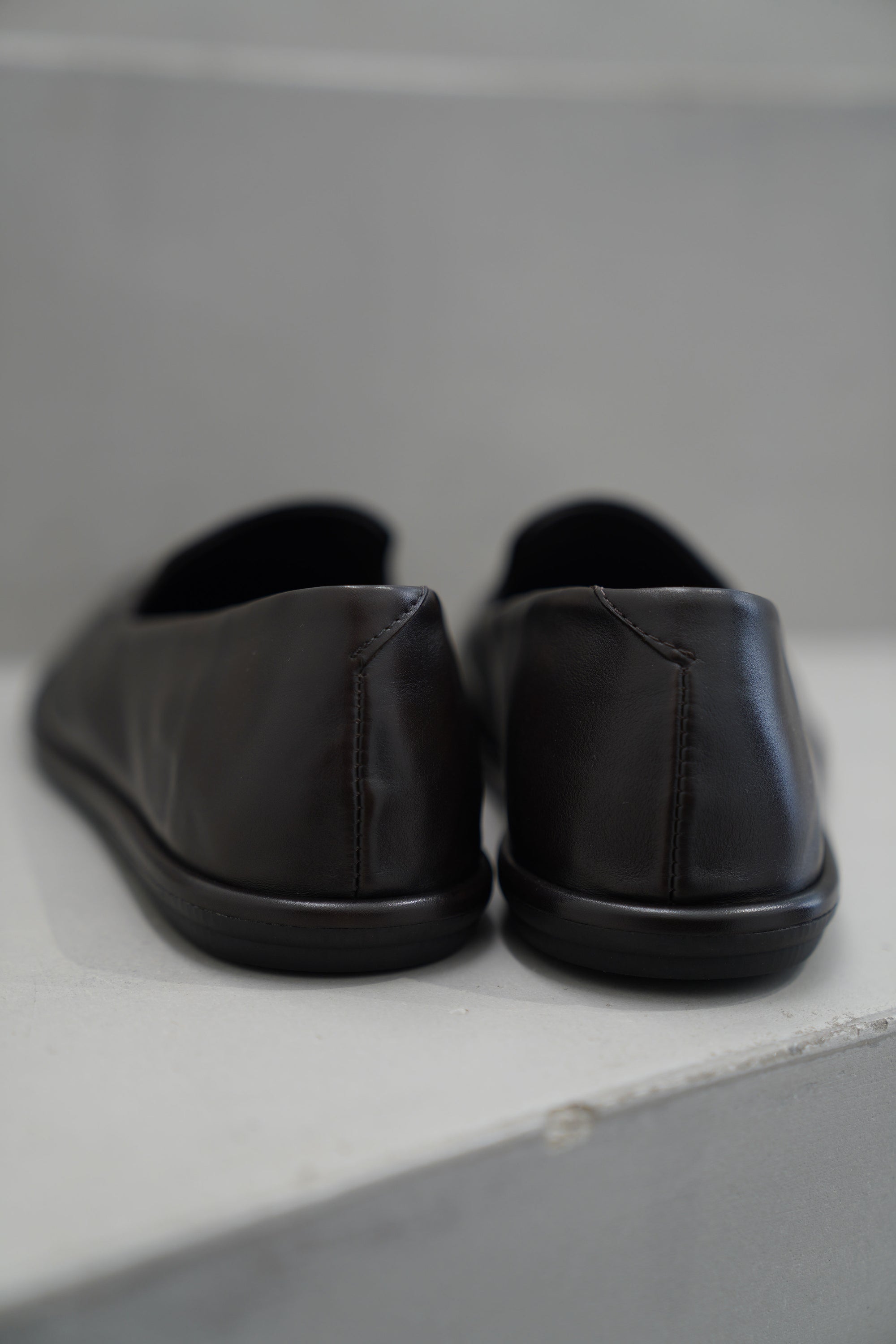 mienne 101 leather loafers brown