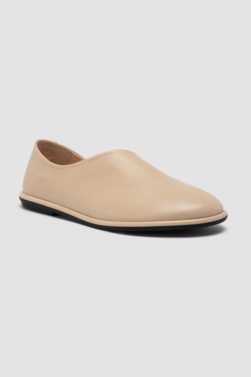 mienne 103 leather shoes oat milk