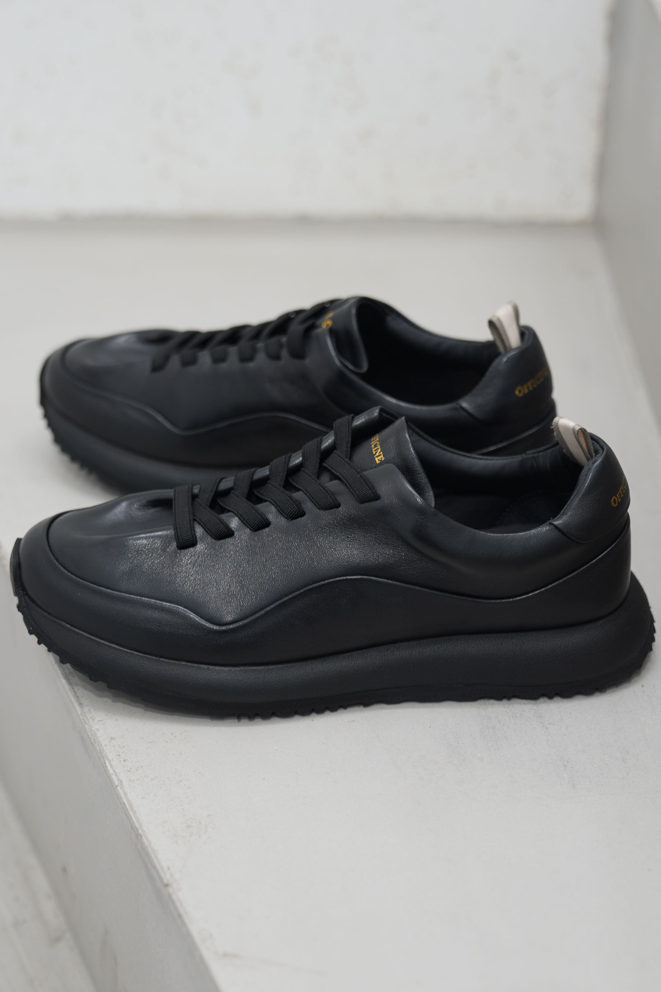 papel 101 leather sneakers tonal black