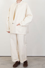 model wearing oyuna absent paper jacket ivory