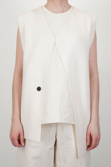 front view of oyuna moon jacket cashmere ivory