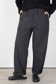 close up of oyuna passage trousers earth side pockets and relaxed fit