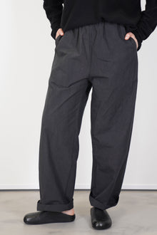 close up of oyuna passage trousers earth side pockets and relaxed fit