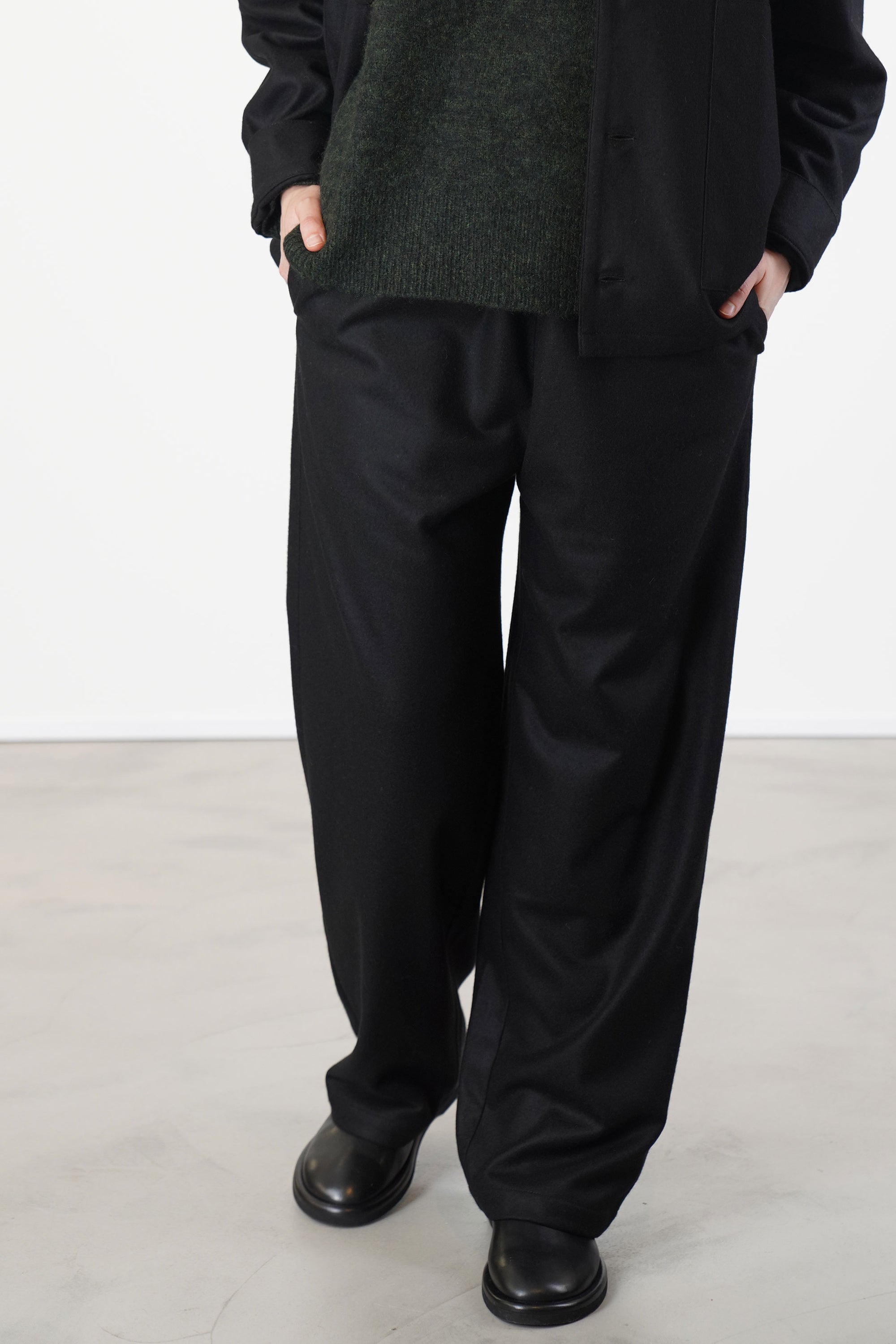 trousers isho cashmere black