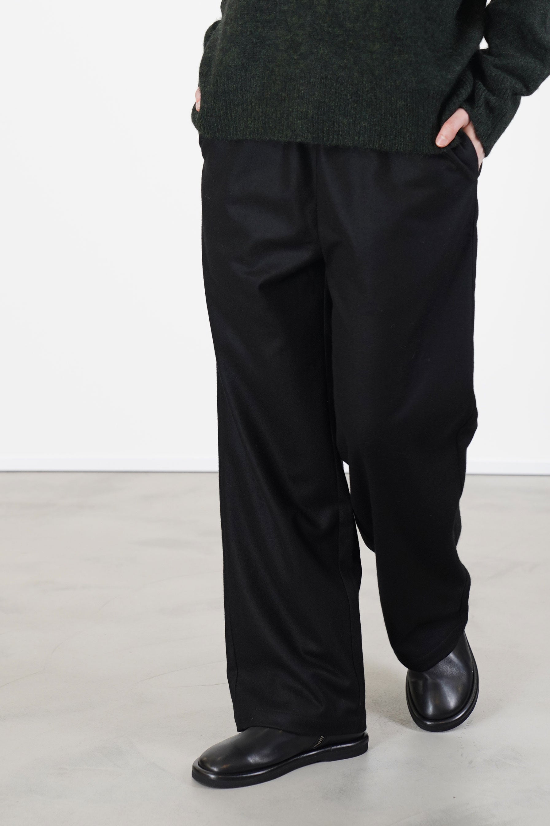 trousers isho cashmere black