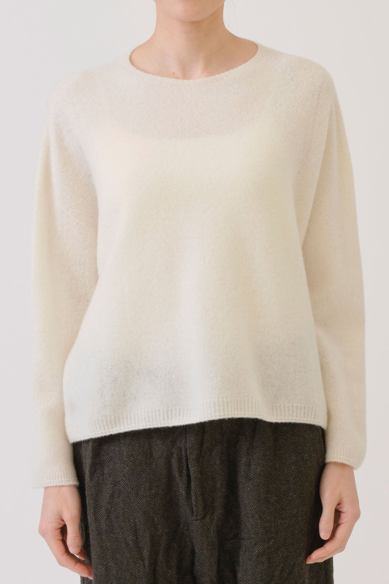 fine wool crewneck pullover ivory