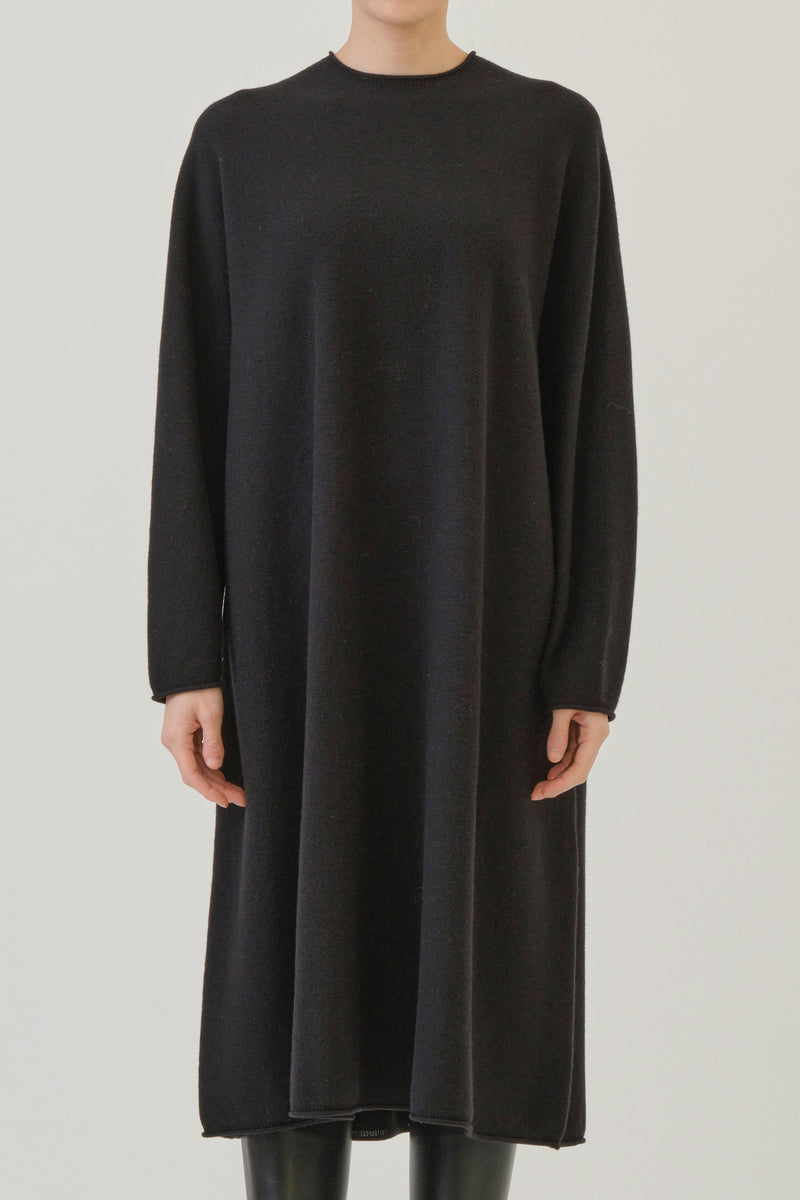 airy wool pullover dress black
