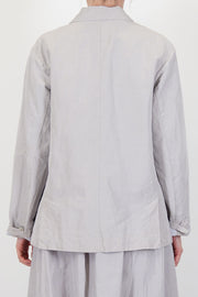 back view of pas de calais jacket cotton linen grey  two back vents for wase of movement