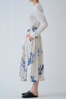 japonism flower print skirt ivory