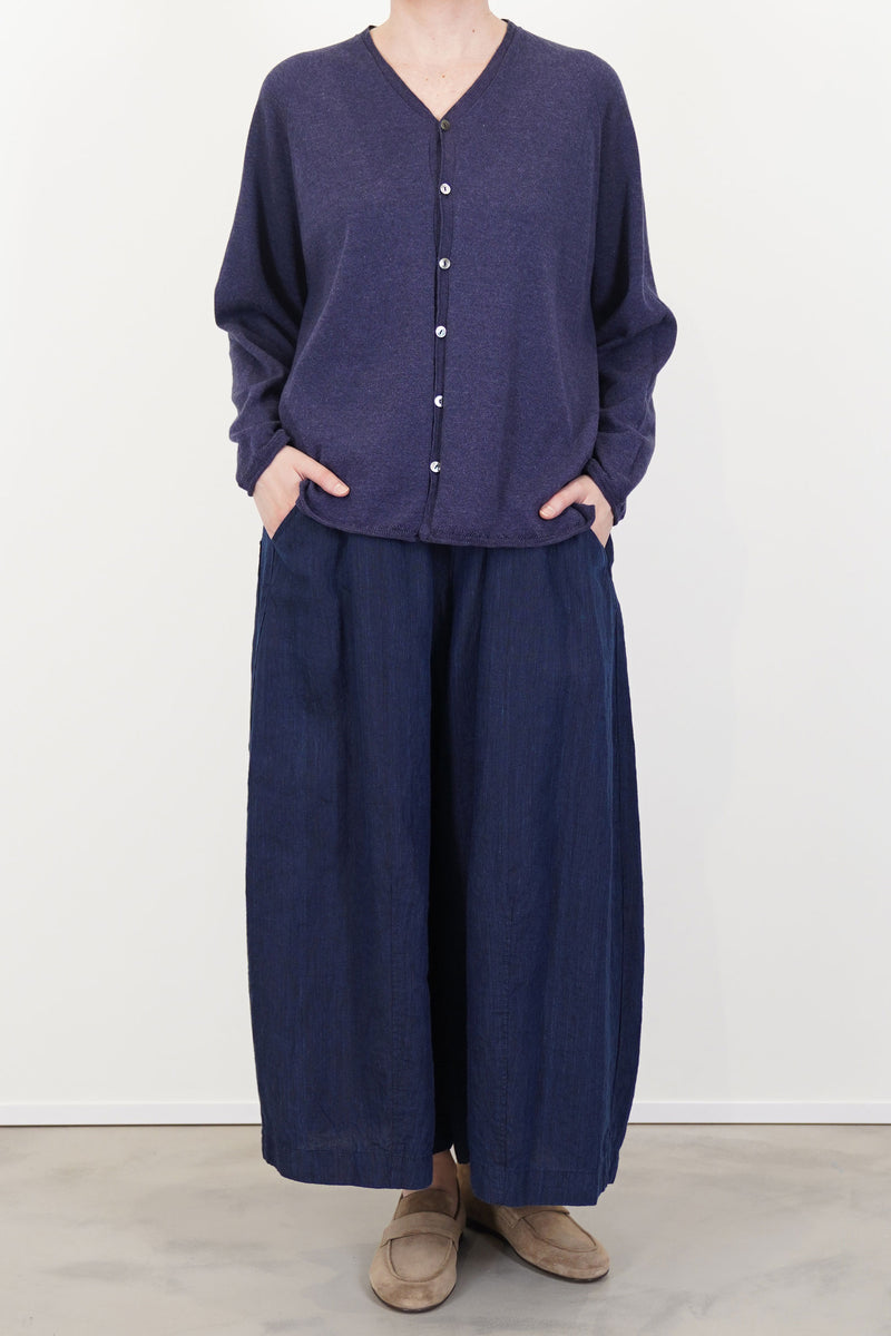 model wearing pas de calais cardigan cotton linen indigo modern and minimalist design