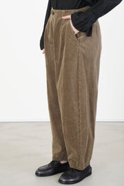 cropped balloon pants beige